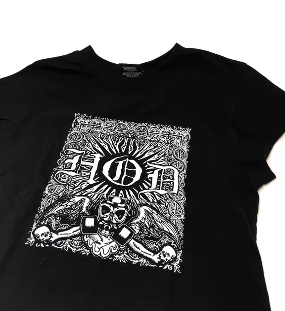 Hands Of Death gas mask girly t-shirt-135232