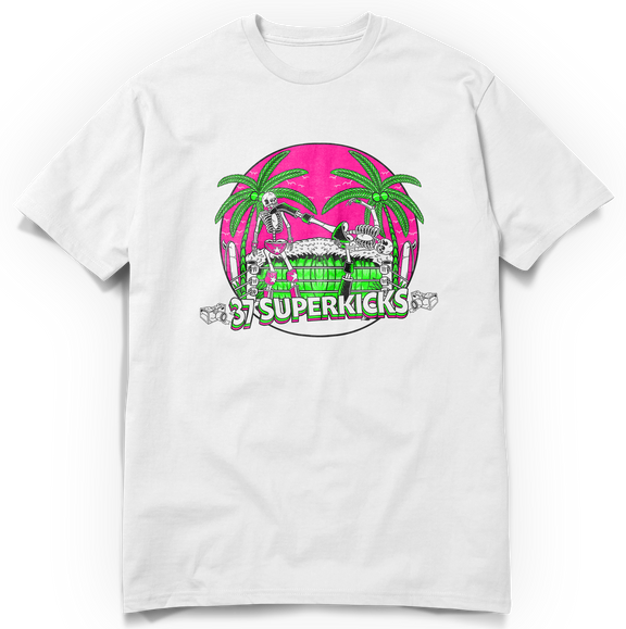 T-shirt_Front_Mockup_37 superkick blanc