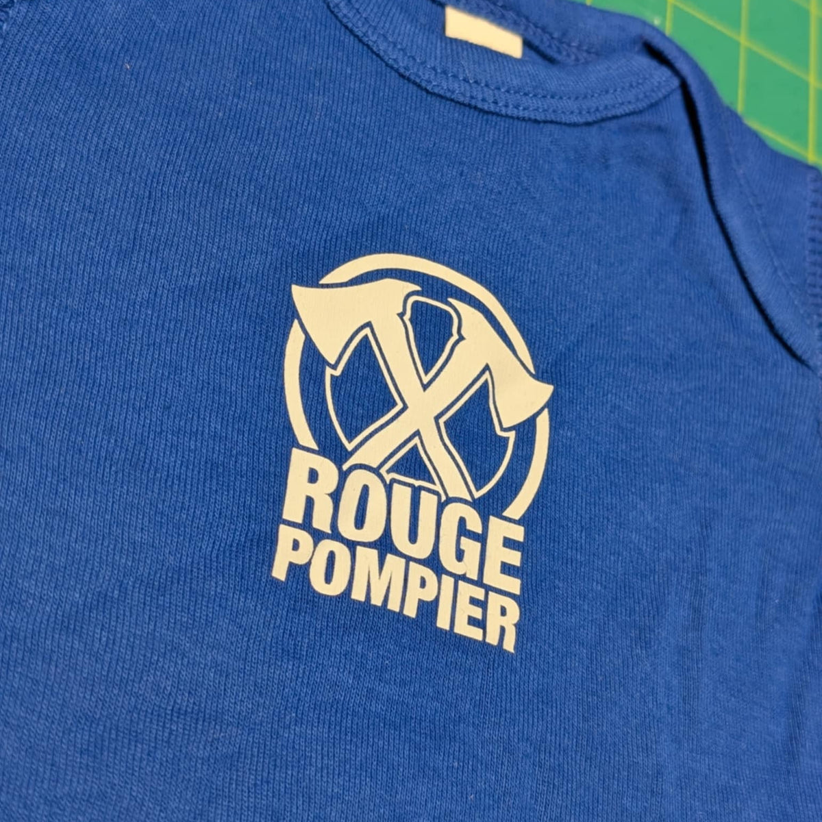 Kids t-shirt "Axe Logo" (yellow) - Rouge Pompier