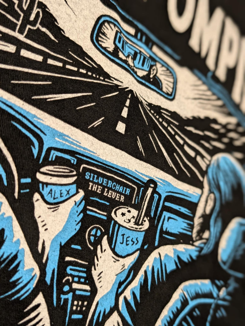 T-Shirt Rouge Pompier : Roadtrip dans un chat